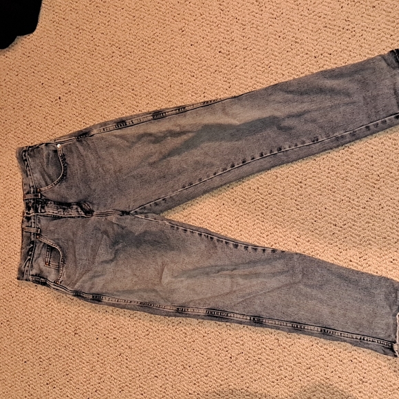 Pants - Picture 3 of 4